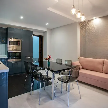 Appartamento Luxury Business In The Center Minsk